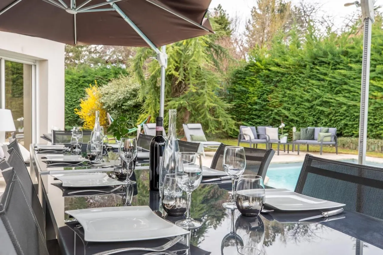 Sky View Cinema, Piscine, Spa Ceyrat